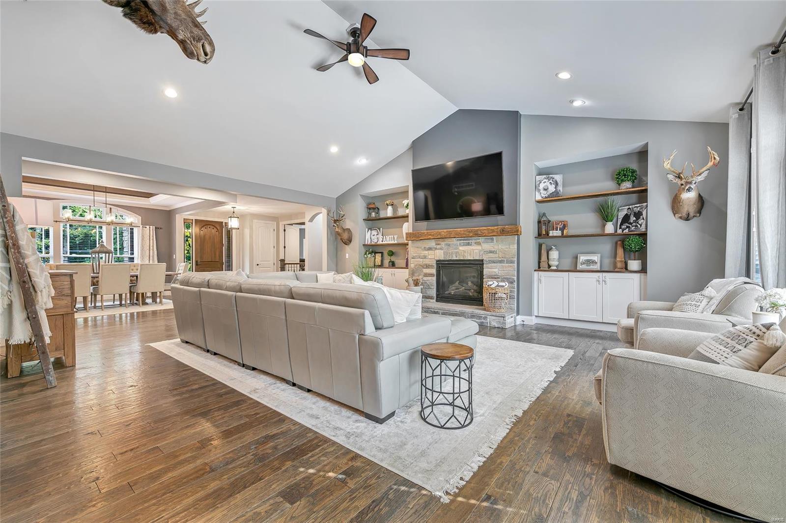 740 Crown Pointe Farms Defiance, MO 63341 - Photo 13 of 70