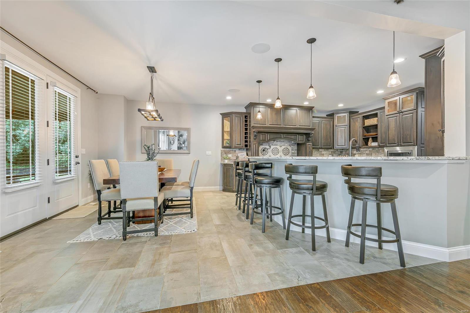 740 Crown Pointe Farms Defiance, MO 63341 - Photo 15 of 70