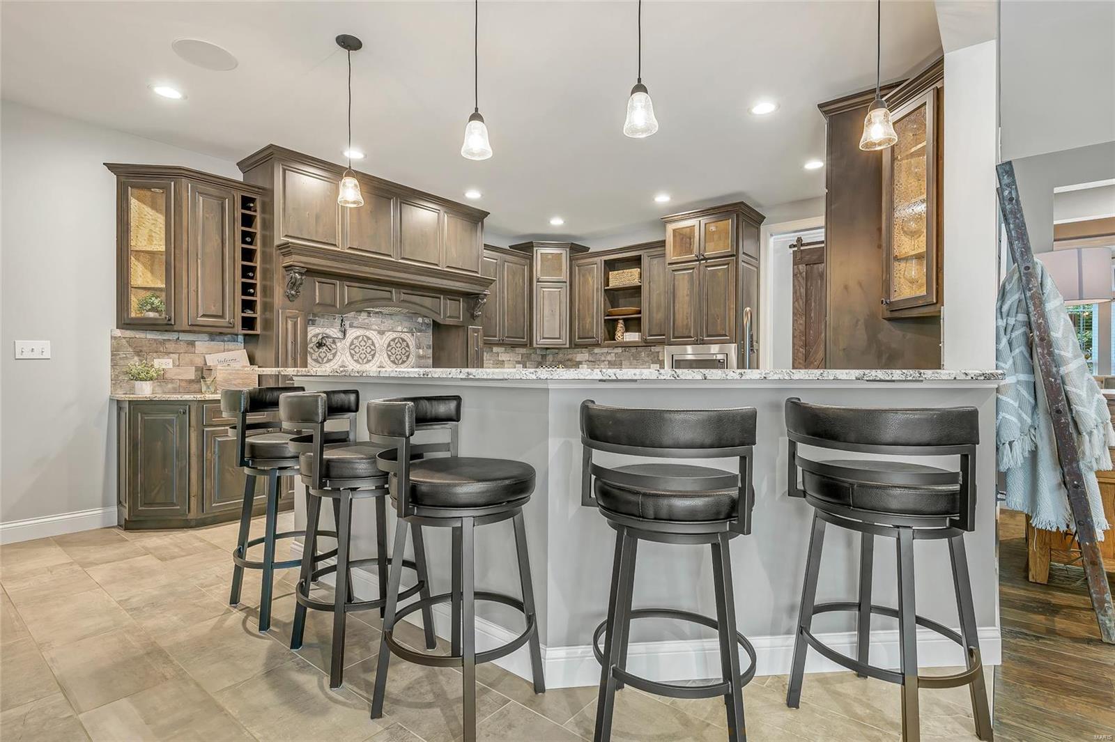 740 Crown Pointe Farms Defiance, MO 63341 - Photo 17 of 70