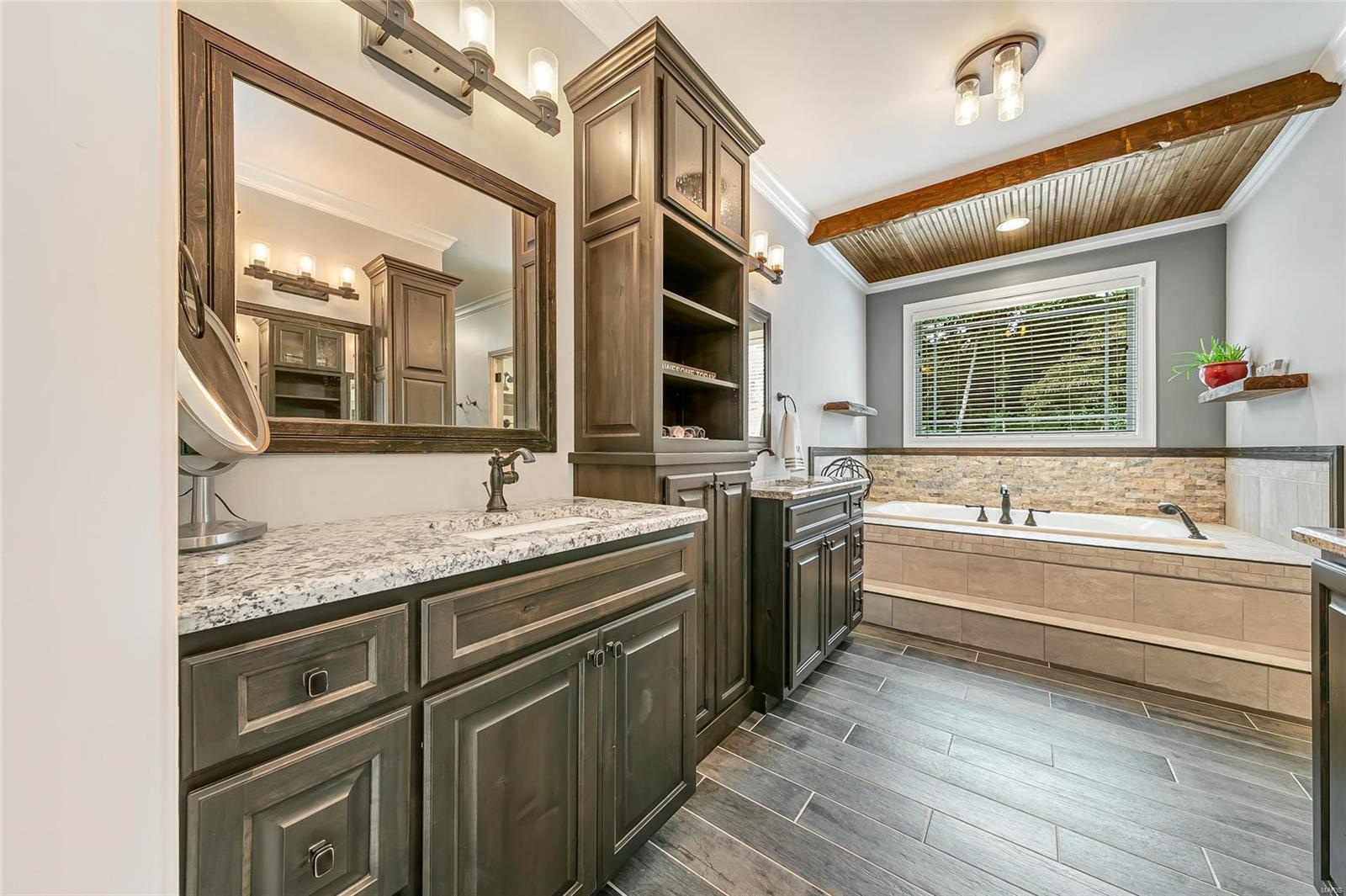 740 Crown Pointe Farms Defiance, MO 63341 - Photo 31 of 70