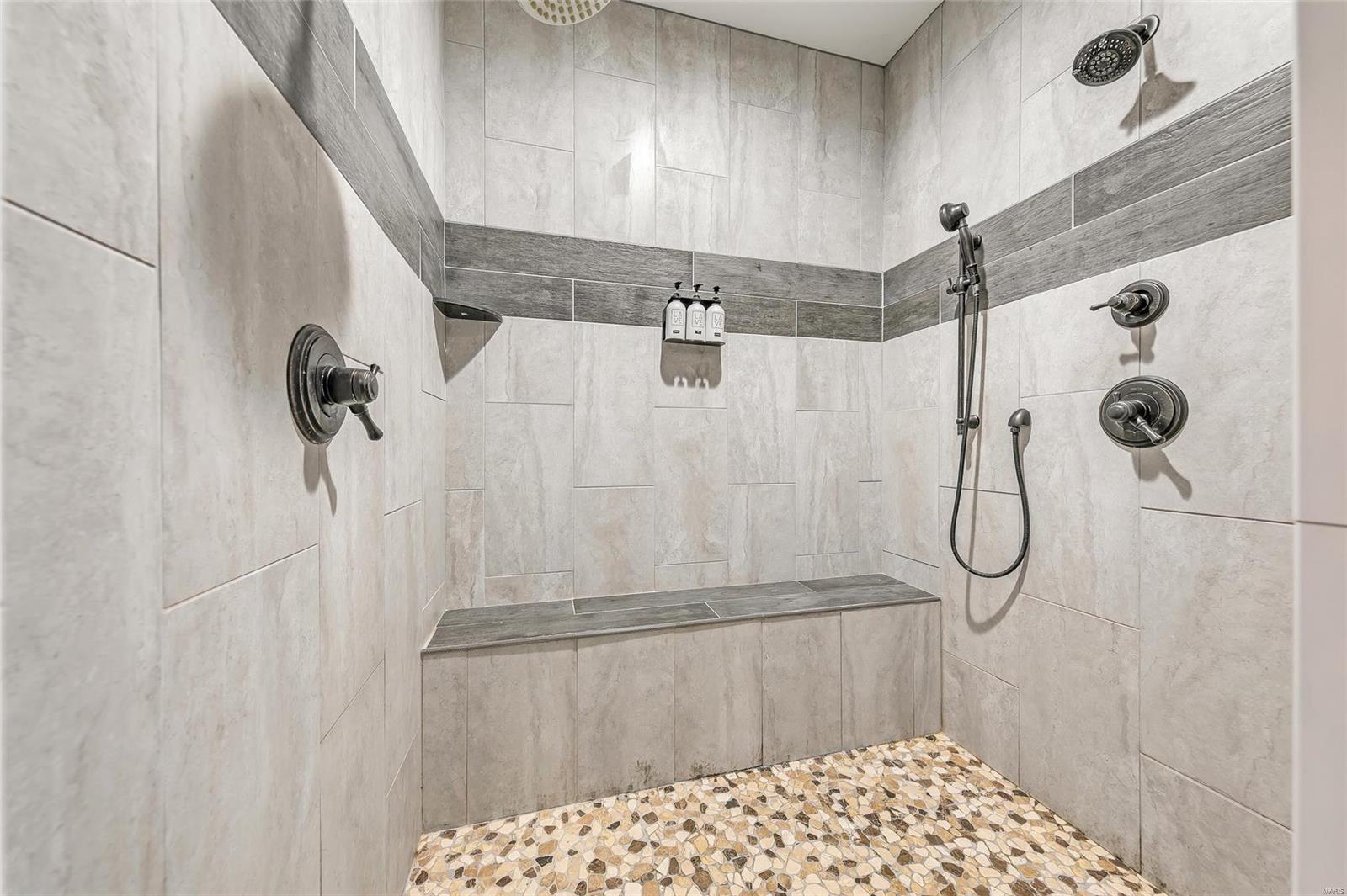 740 Crown Pointe Farms Defiance, MO 63341 - Photo 34 of 70