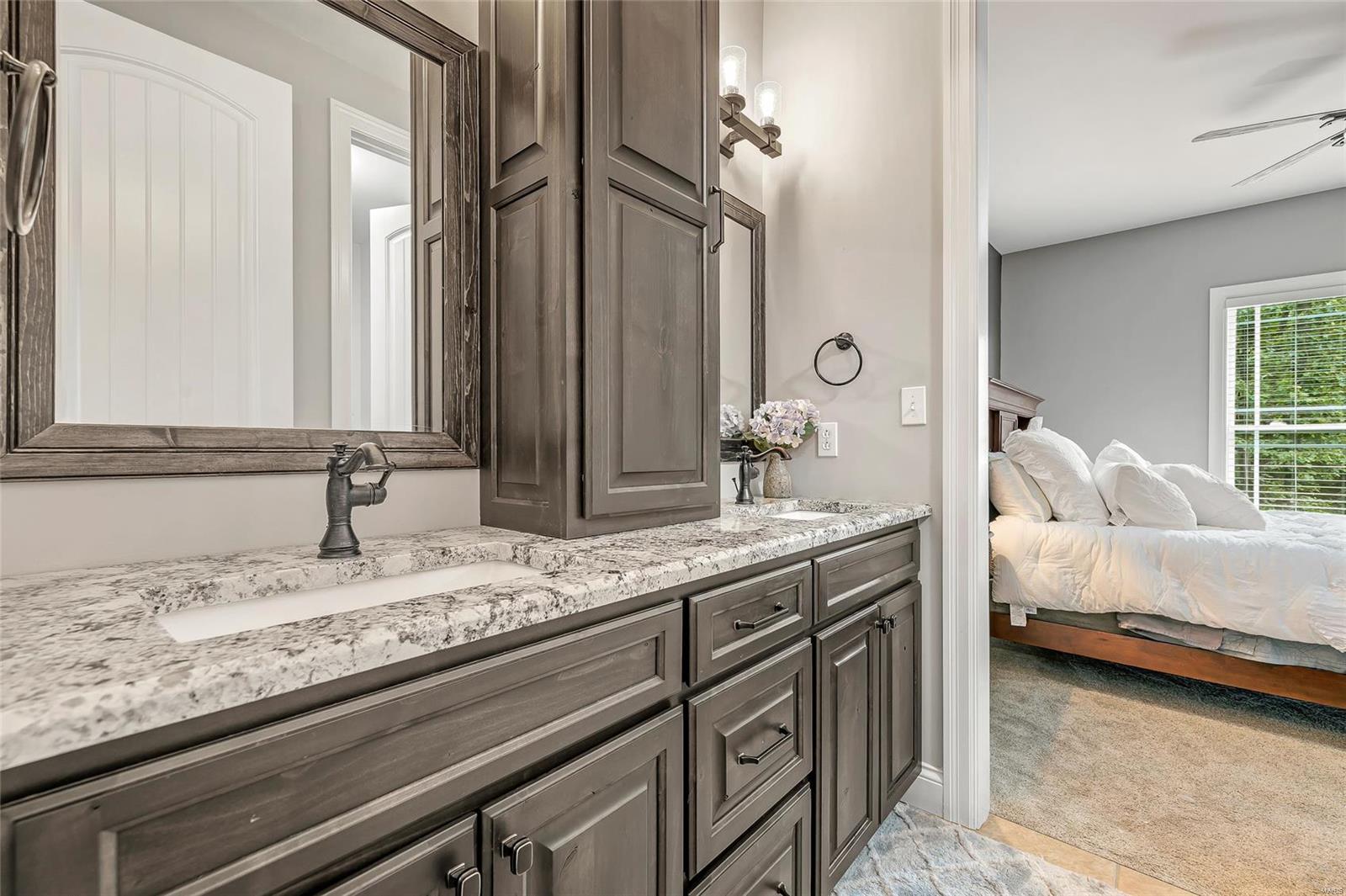 740 Crown Pointe Farms Defiance, MO 63341 - Photo 39 of 70