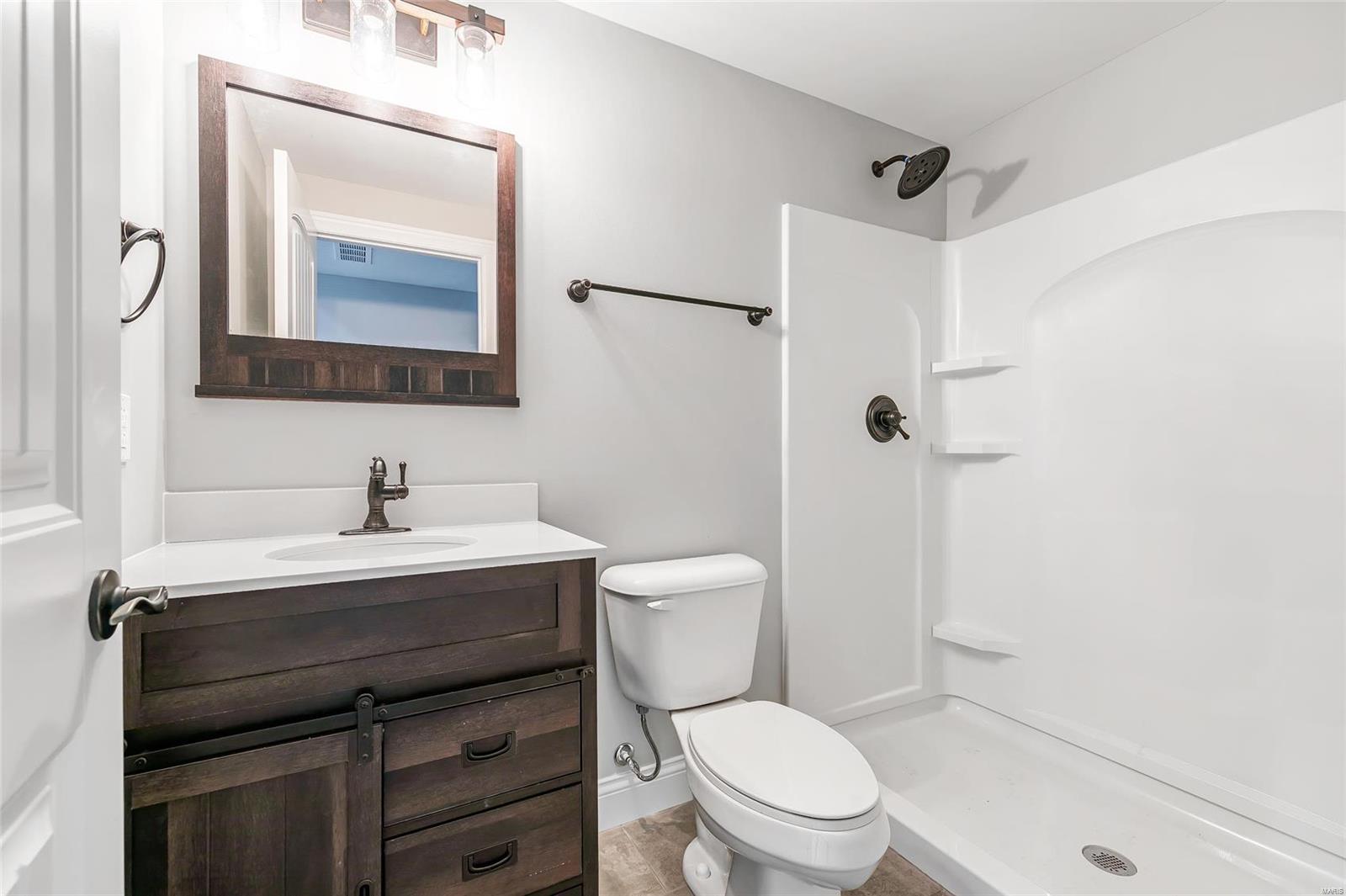 740 Crown Pointe Farms Defiance, MO 63341 - Photo 51 of 70