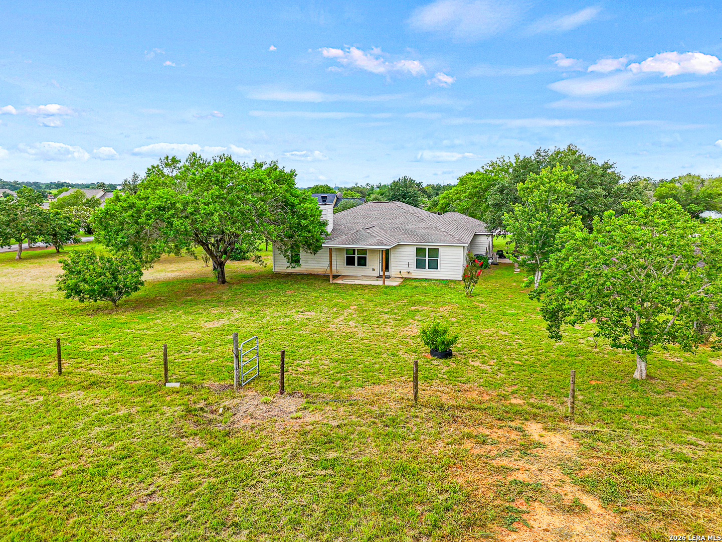 725 Cimarron Square Poteet, TX 78065 - Photo 35 of 37