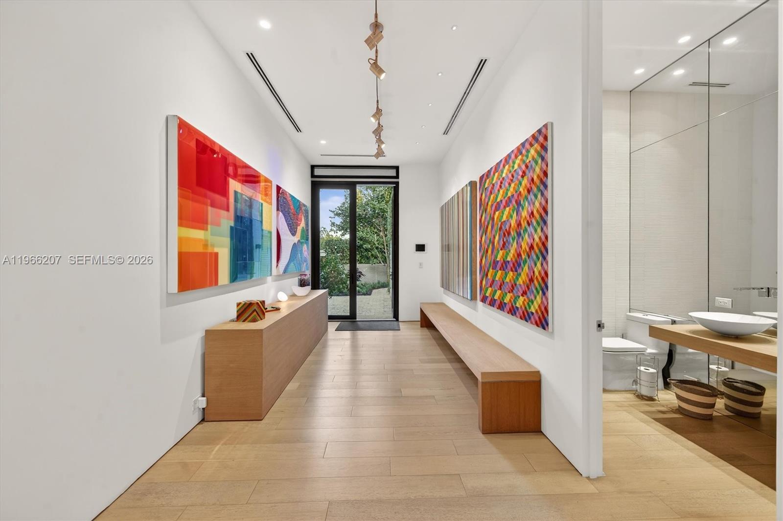 2300 Sunset Drive Miami Beach, FL 33140 - Photo 33 of 34