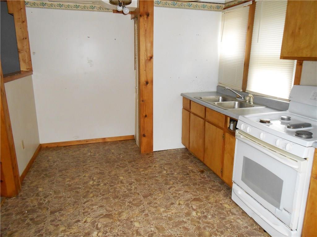 330 Chicora Road Butler, PA 16001 - Photo 17 of 24