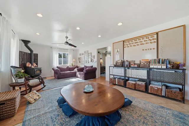 $890,000 | 6495 Pettinger Road, Valley Springs, CA 95252