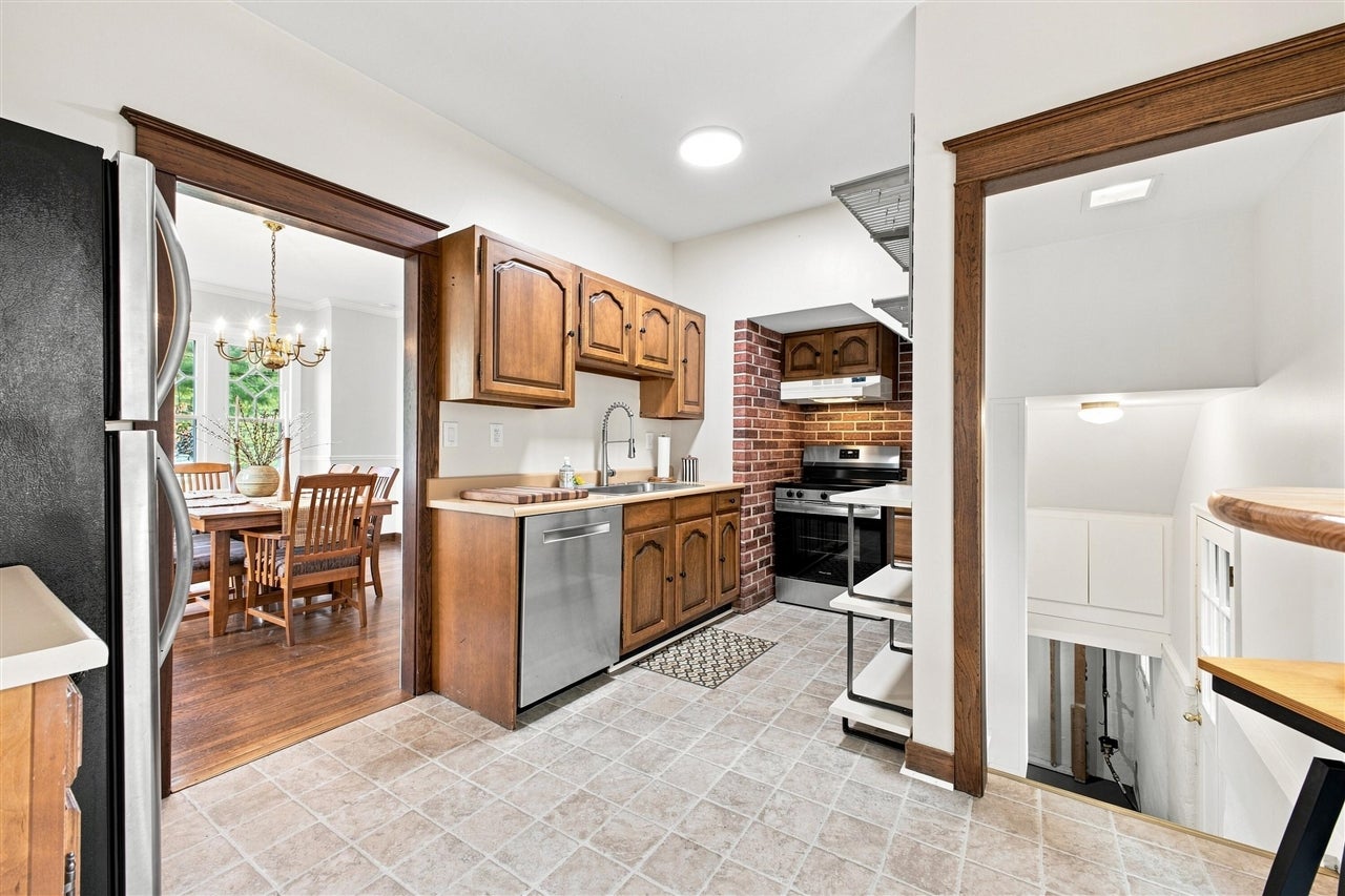 1510 Dorothea Road Berkley, MI 48072 - Photo 15 of 39 Gallery Image 15