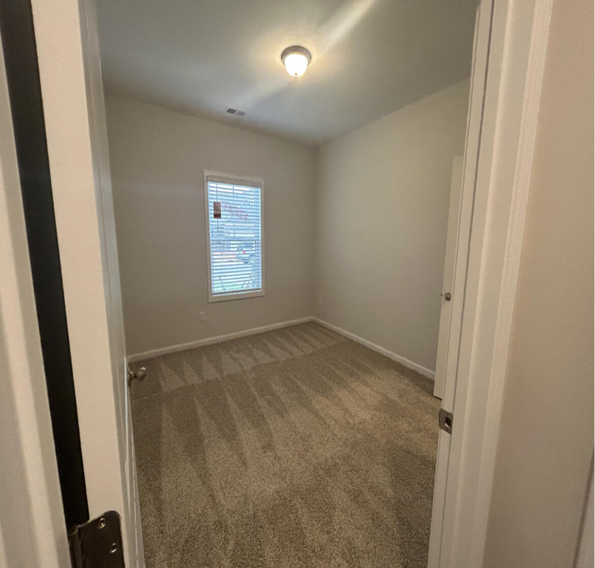 927 Manitou Circle Aiken, SC 29801 - Photo 3 of 8 0326A097-2FFD-4488-8350-7B771B9FE3FA