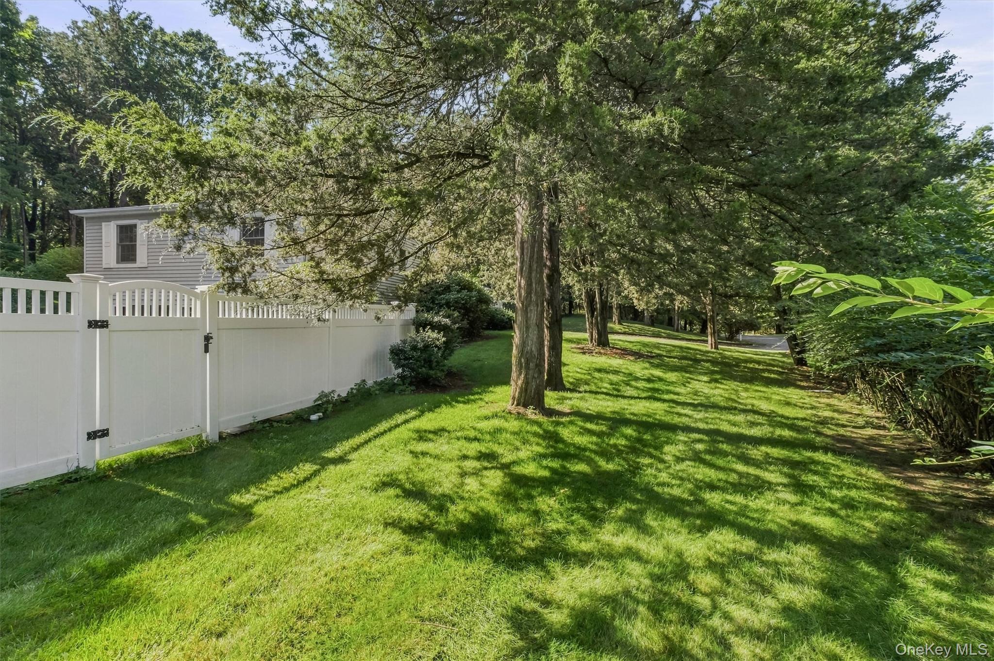 10 Oak Bend Road Poughkeepsie, NY 12603 - Photo 32 of 39 Gallery Image 32