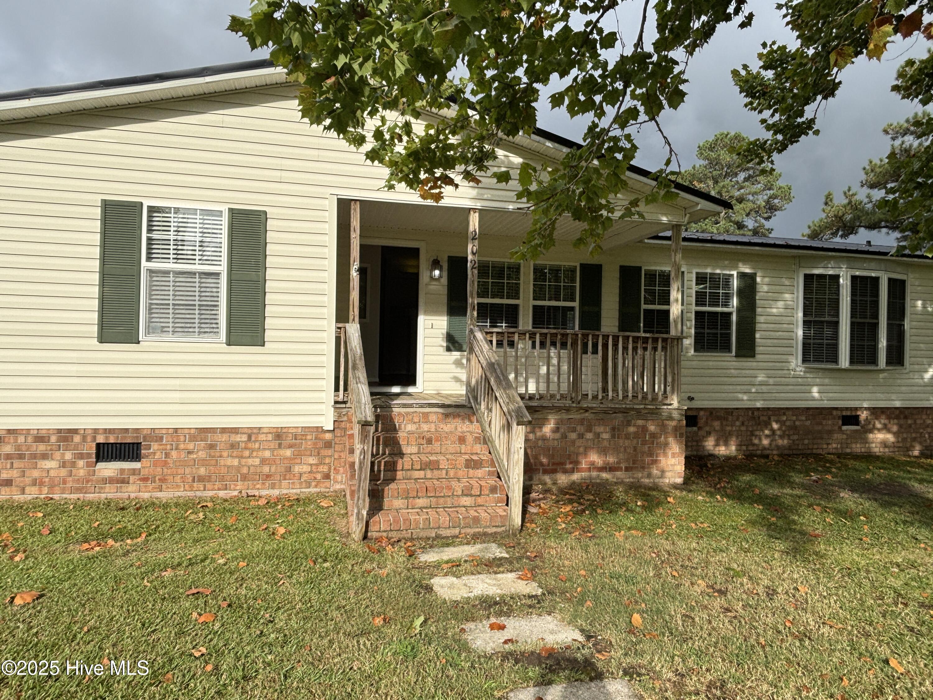 202 Maple Street Woodland, NC 27897 - Photo 3 of 53 IMG_4439