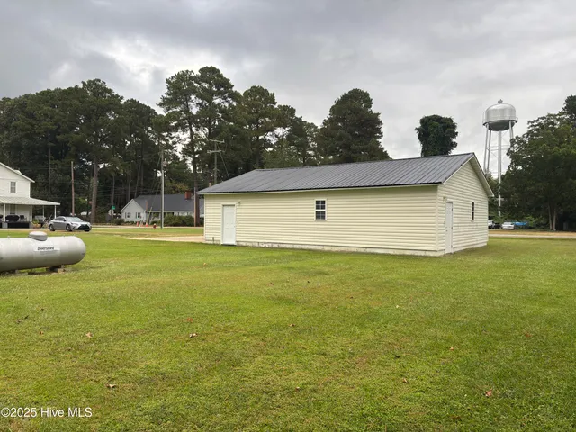 $265,000 | 202 Maple Street, Woodland, NC 27897