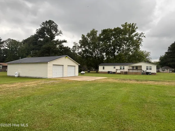 $265,000 | 202 Maple Street, Woodland, NC 27897