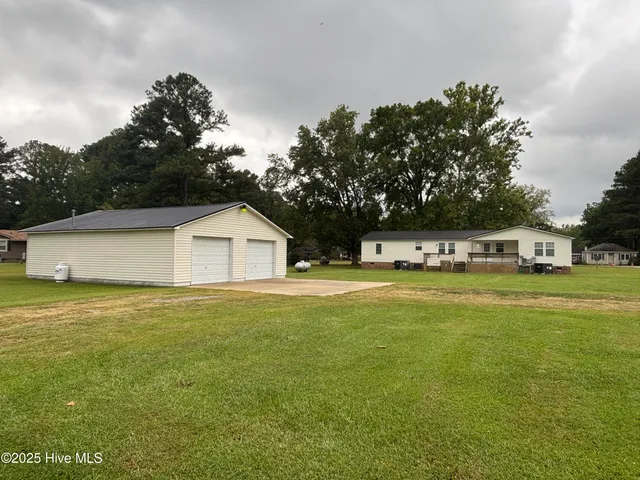 $265,000 | 202 Maple Street, Woodland, NC 27897