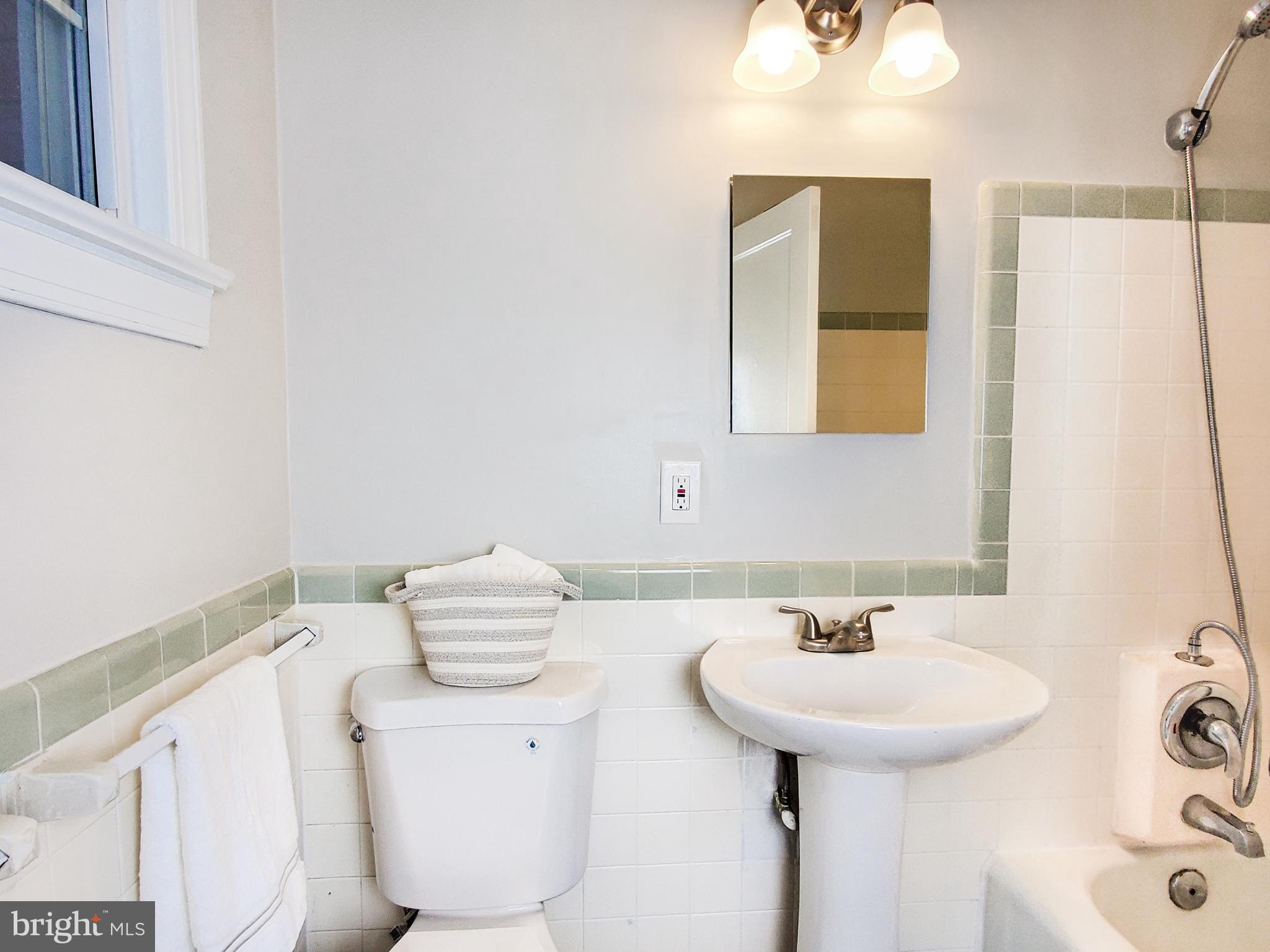 1629 Preston Road Alexandria, VA 22302 - Photo 11 of 27