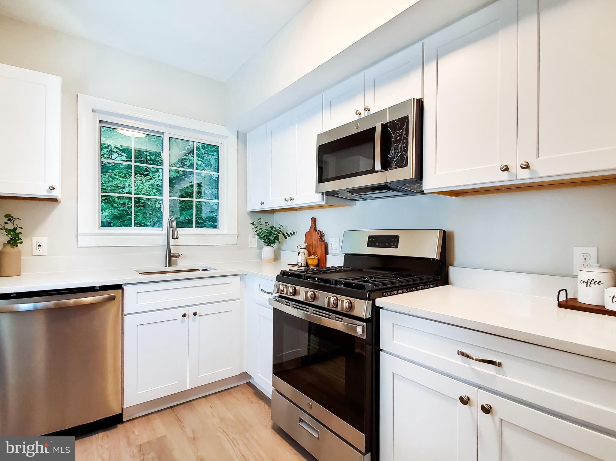 1629 Preston Road Alexandria, VA 22302 - Photo 6 of 27