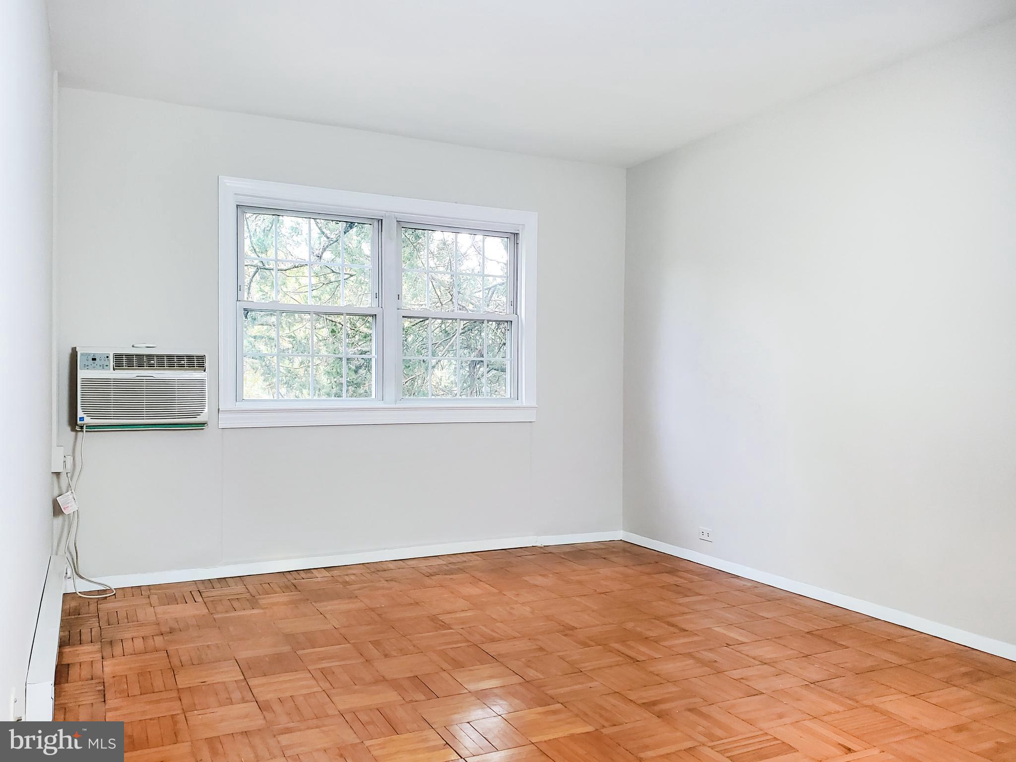 1629 Preston Road Alexandria, VA 22302 - Photo 9 of 27