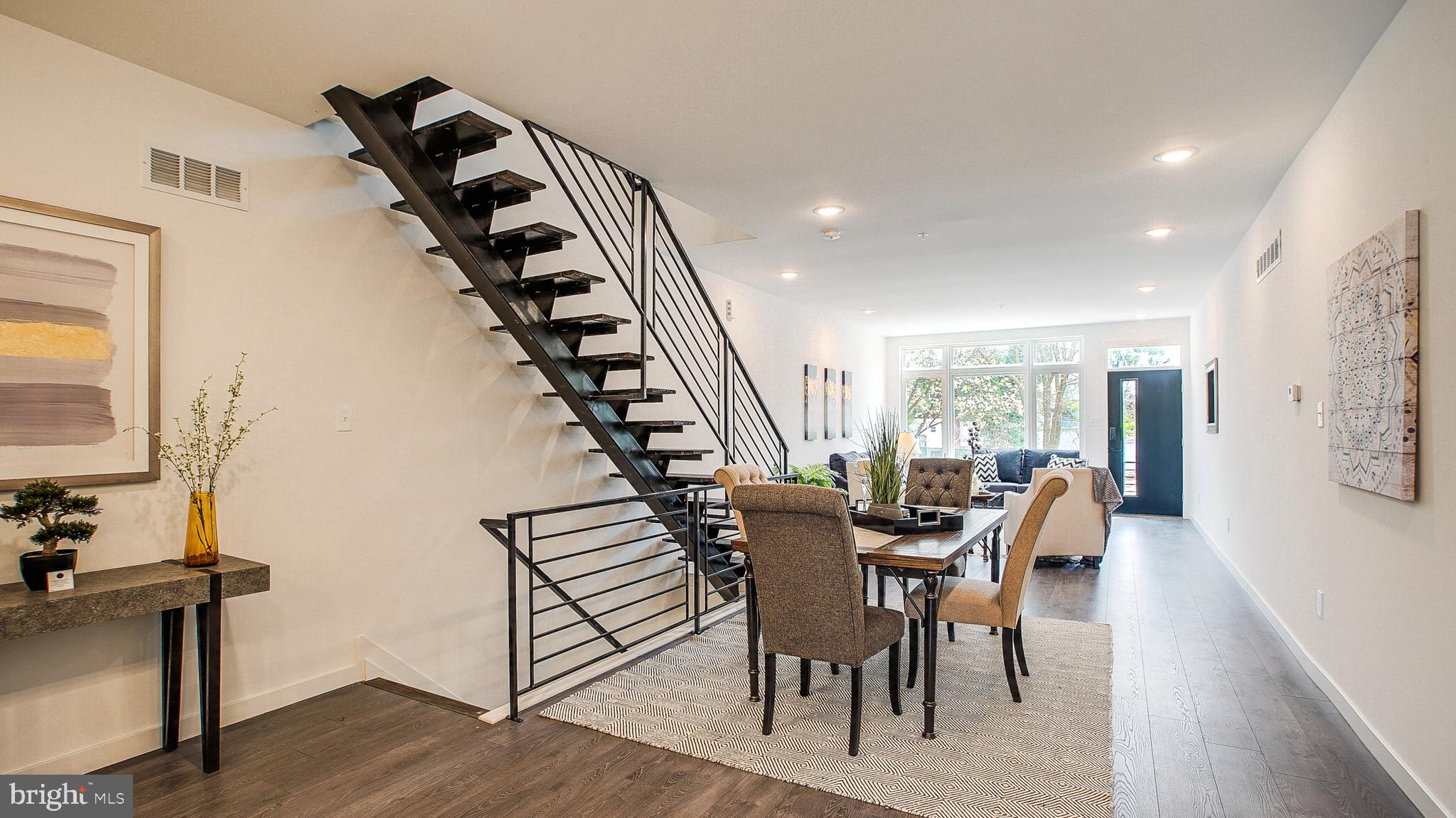 6127 Lebanon Avenue Philadelphia, PA 19151 - Photo 3 of 22