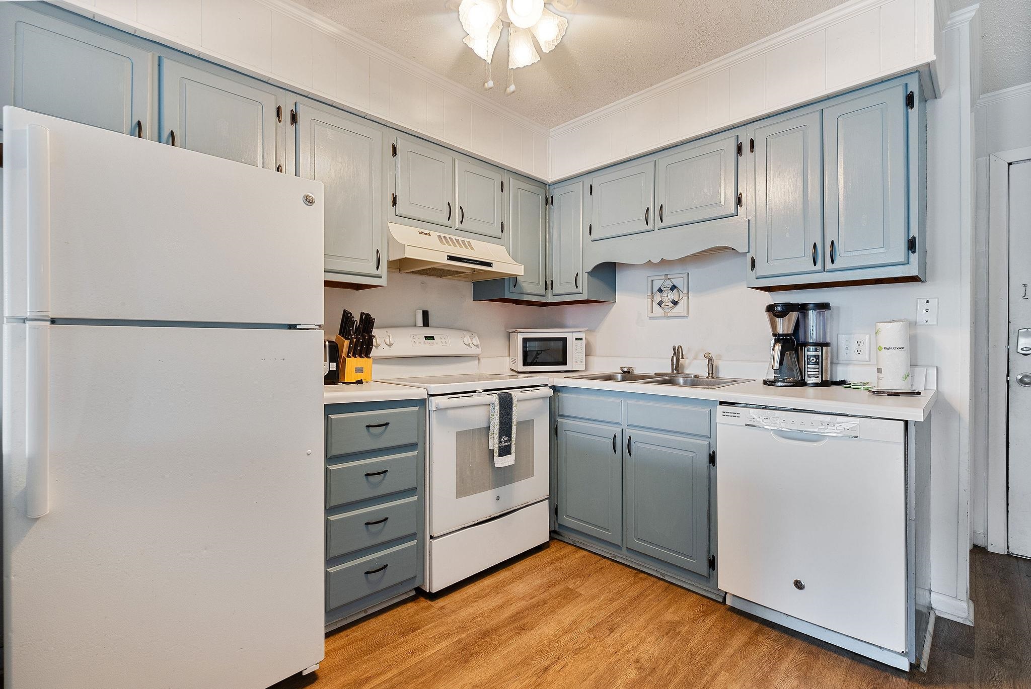 9540 Shore Drive, Unit 3P Myrtle Beach, SC 29572 - Photo 6 of 34