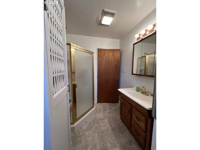 $335,000 | 108-110 Park Avenue, Seneca, OR 97873