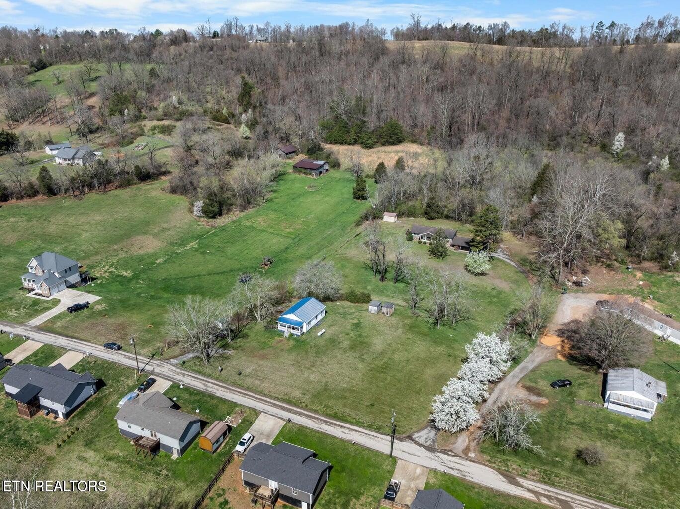 2 Hubbs Grove Road Maynardville, TN 37807 - Photo 4 of 4 Gallery Image 4