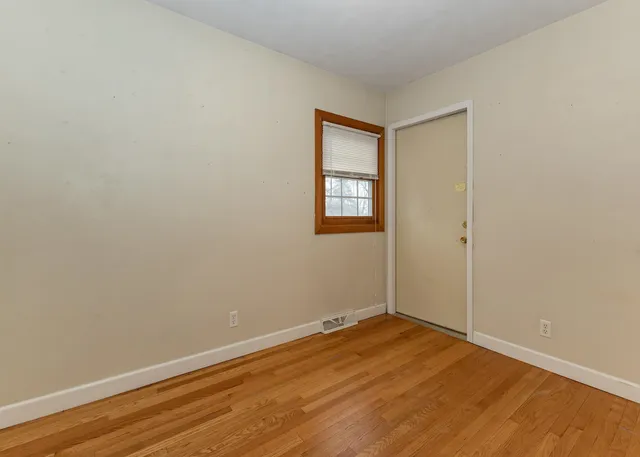 $239,900 | 1819 Coyne Center Road, Milan, IL 61264