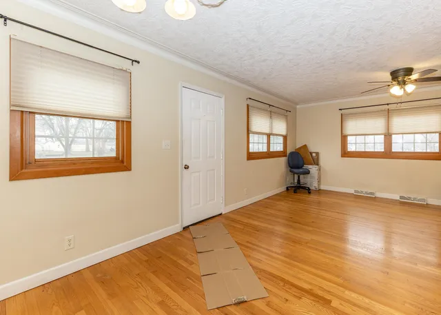 $239,900 | 1819 Coyne Center Road, Milan, IL 61264