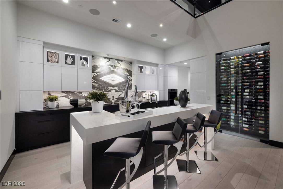 553 Overlook Rim Drive Henderson, NV 89012 - Photo 8 of 23 Residence 5 Model - Kitchen