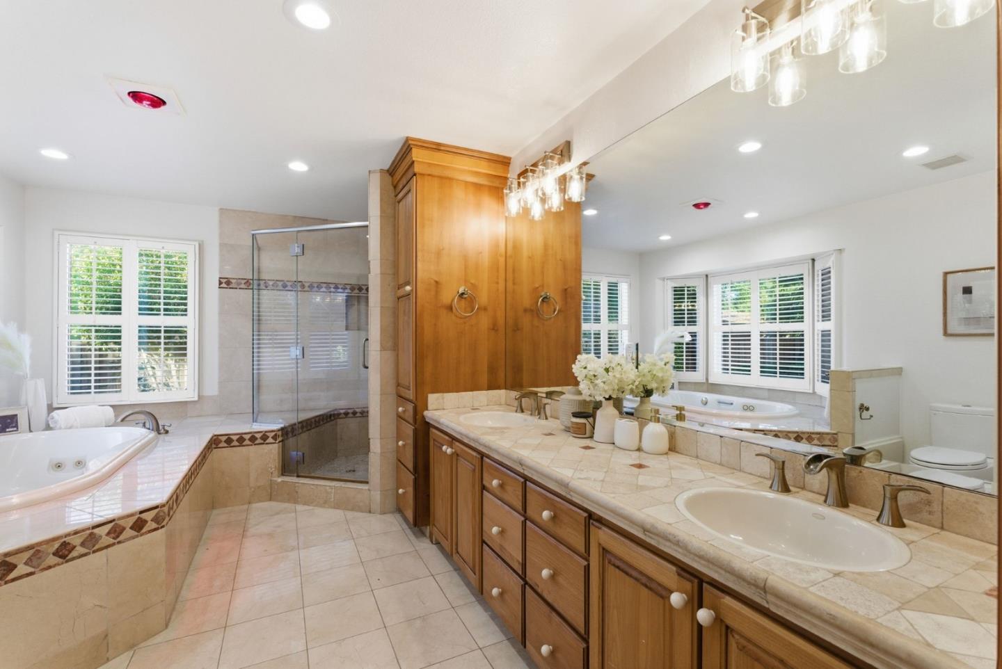 1115 Covington Road Los Altos, CA 94024 - Photo 29 of 46