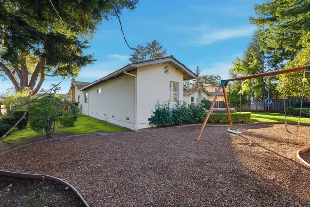 $4,498,000 | 1115 Covington Road, Los Altos, CA 94024
