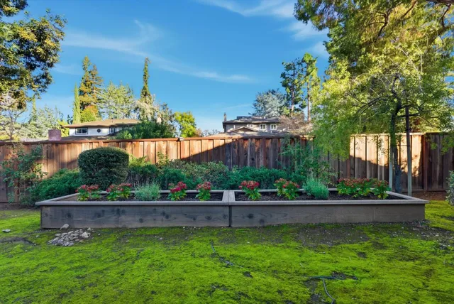 $4,498,000 | 1115 Covington Road, Los Altos, CA 94024