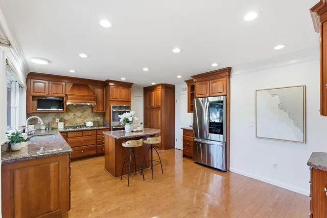 $4,498,000 | 1115 Covington Road, Los Altos, CA 94024