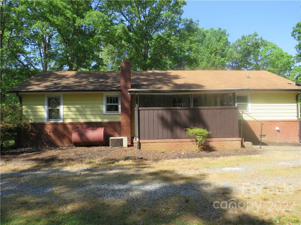 252 McDaniel Road Lake Lure, NC 28746 - Photo 7 of 26 Gallery Image 7