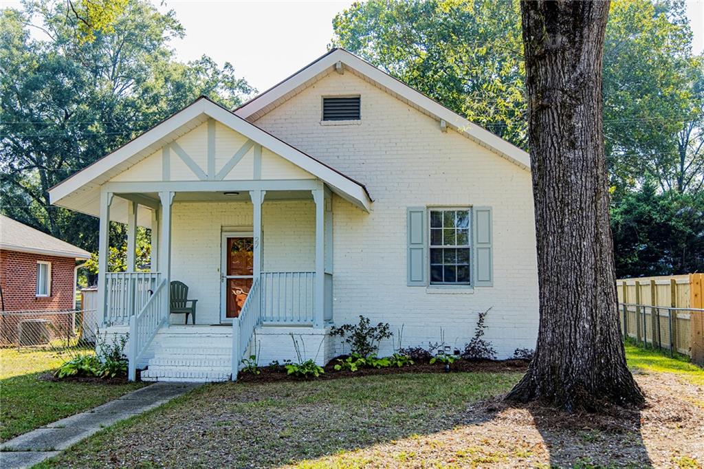 27 Oak Street Northeast Rome, GA 30161 - Photo 2 of 27 a view of a house with a yard