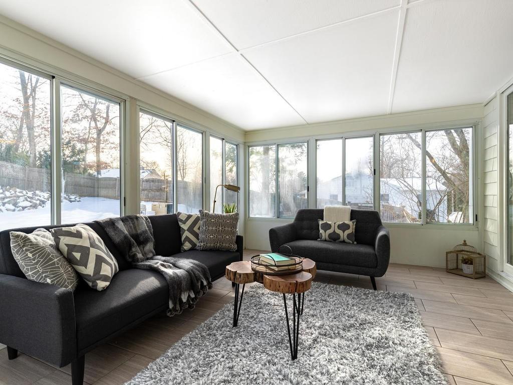 22 Thomas Road Lynnfield, MA 01940 - Photo 14 of 31 Gallery Image 14