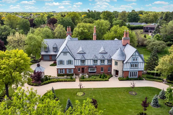 $2,475,000 | 1661 South Balmoral Lane, Inverness, IL 60067