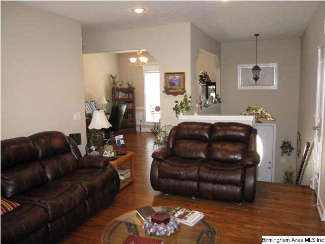 212 Twin Ridge Circle Lincoln, AL 35096 - Photo 7 of 28