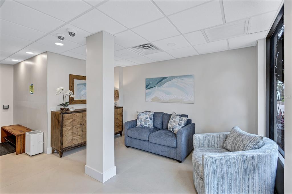 420 Beach Road, Unit 203 Sarasota, FL 34242 - Photo 47 of 91