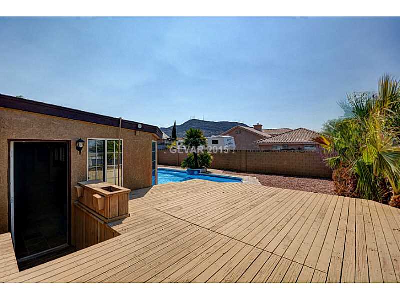 416 Blackridge Road Henderson, NV 89015 - Photo 29 of 35 Property Photo. sun deck with city views!