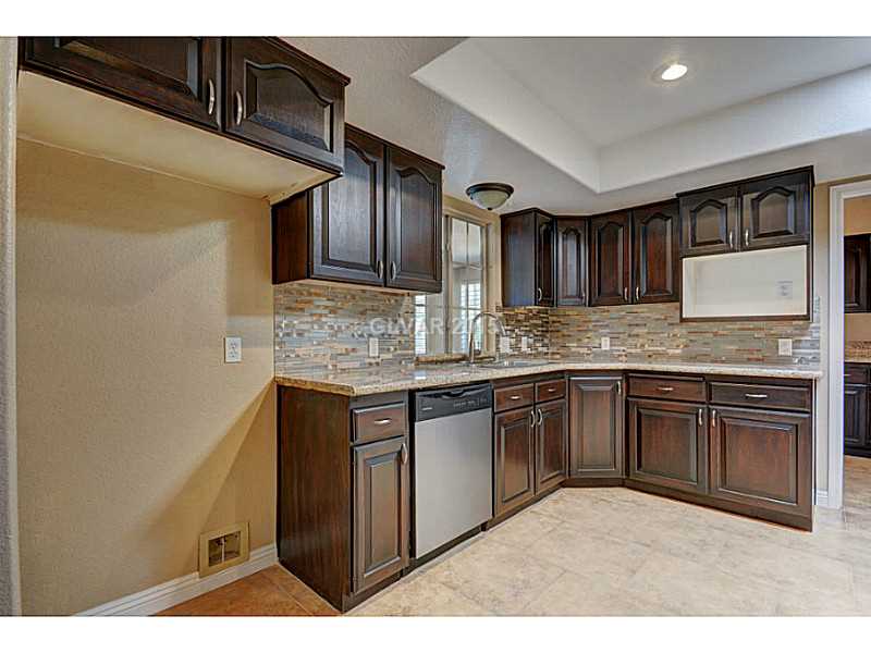 416 Blackridge Road Henderson, NV 89015 - Photo 10 of 35 Property Photo. Kitchen with brand new dishwasher.