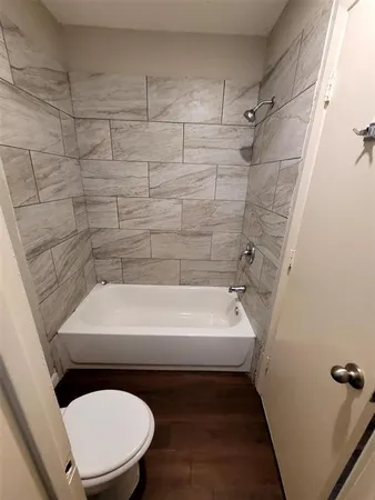 a bathroom with a bathtub