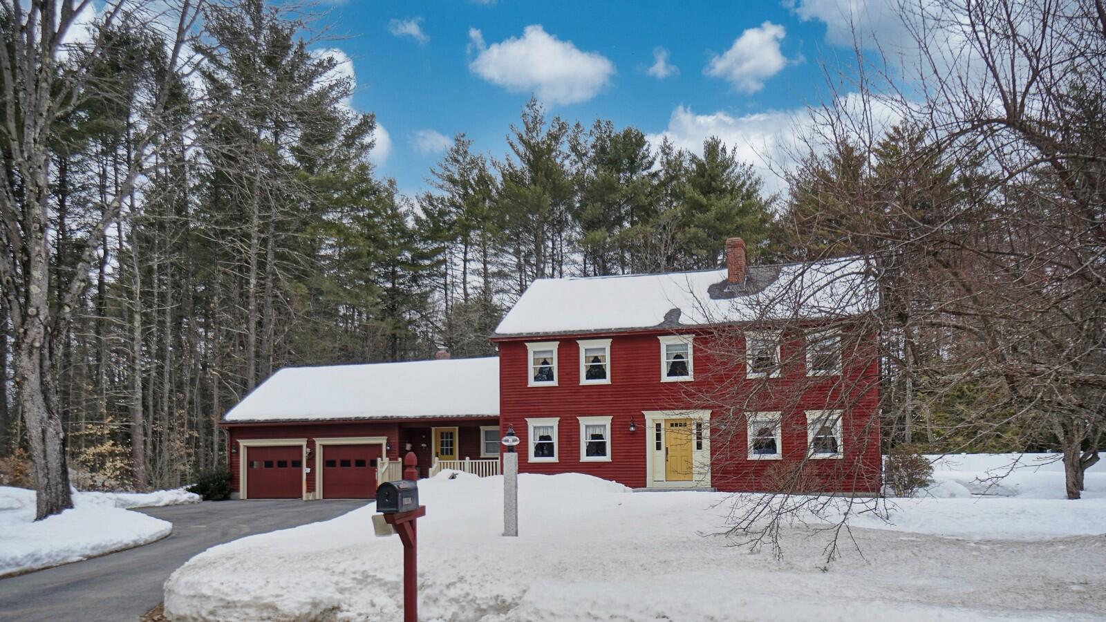 1 Rivermeadow Circle Standish, ME 04085 - Photo 1 of 60 1 River Meadows Circle (2)