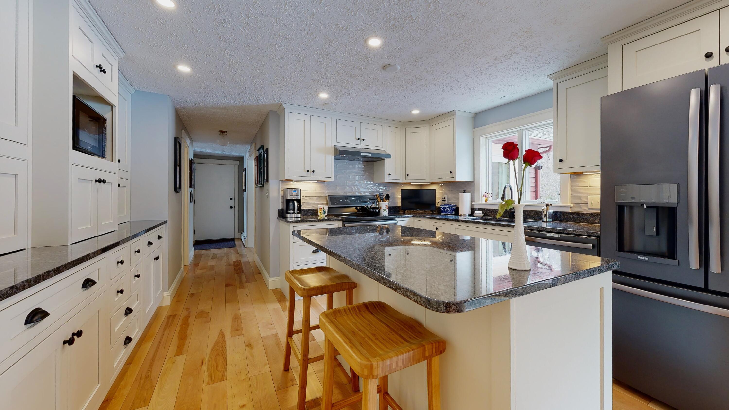 1 Rivermeadow Circle Standish, ME 04085 - Photo 24 of 60 1 River Meadow Circle (25)