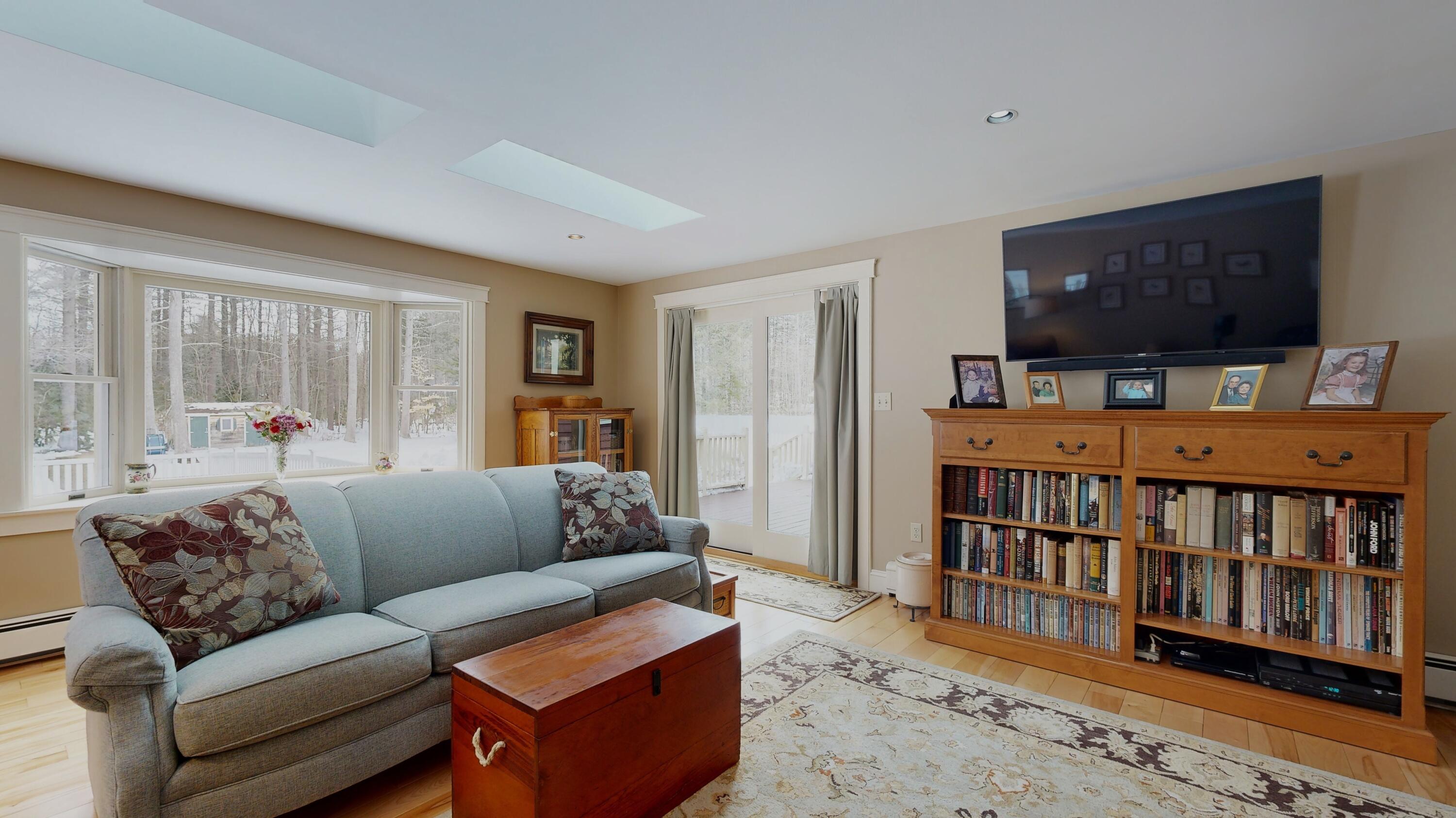 1 Rivermeadow Circle Standish, ME 04085 - Photo 35 of 60 1 River Meadow Circle (47)