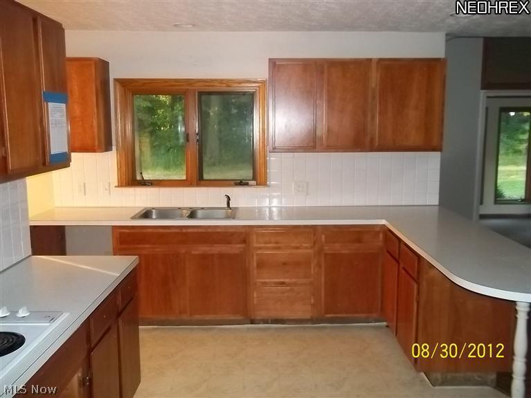8909 Yoder Road Wadsworth, OH 44281 - Photo 2 of 7 Gallery Image 2