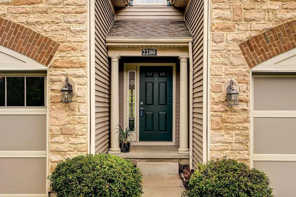 $299,900 | 2280 Village At Bexley Drive, Columbus, OH 43209