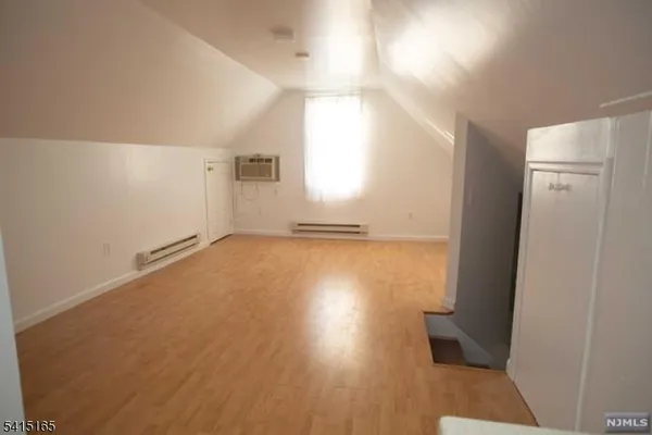 $2,950 | 35 East Place, Unit 2, Lodi, NJ 07644