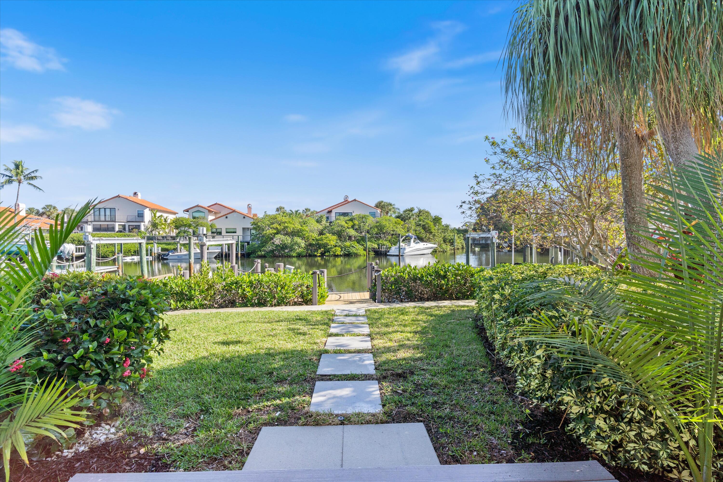 17036 Bay Street Jupiter, FL 33477 - Photo 50 of 69 50-17036 Bay Street Jupiter FL-240