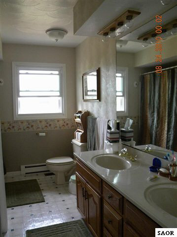 9300 South Bancroft Road Bancroft, MI 48414 - Photo 6 of 9 44547-5.JPG
