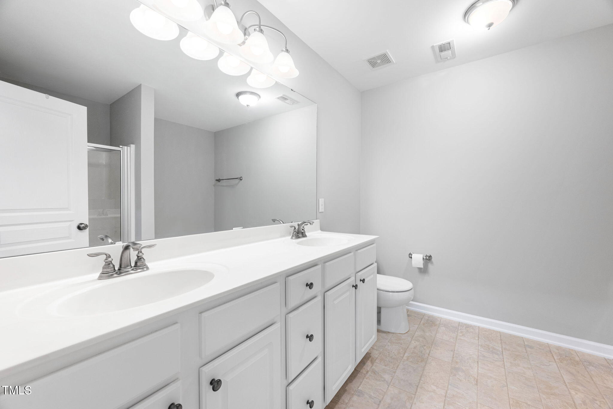2609 Asher View Court Raleigh, NC 27606 - Photo 17 of 36 21-web-or-mls-2609-asher-view-ct